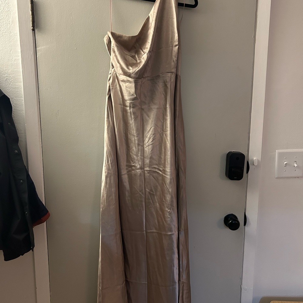 Elegant Champagne Bridesmaid Dress